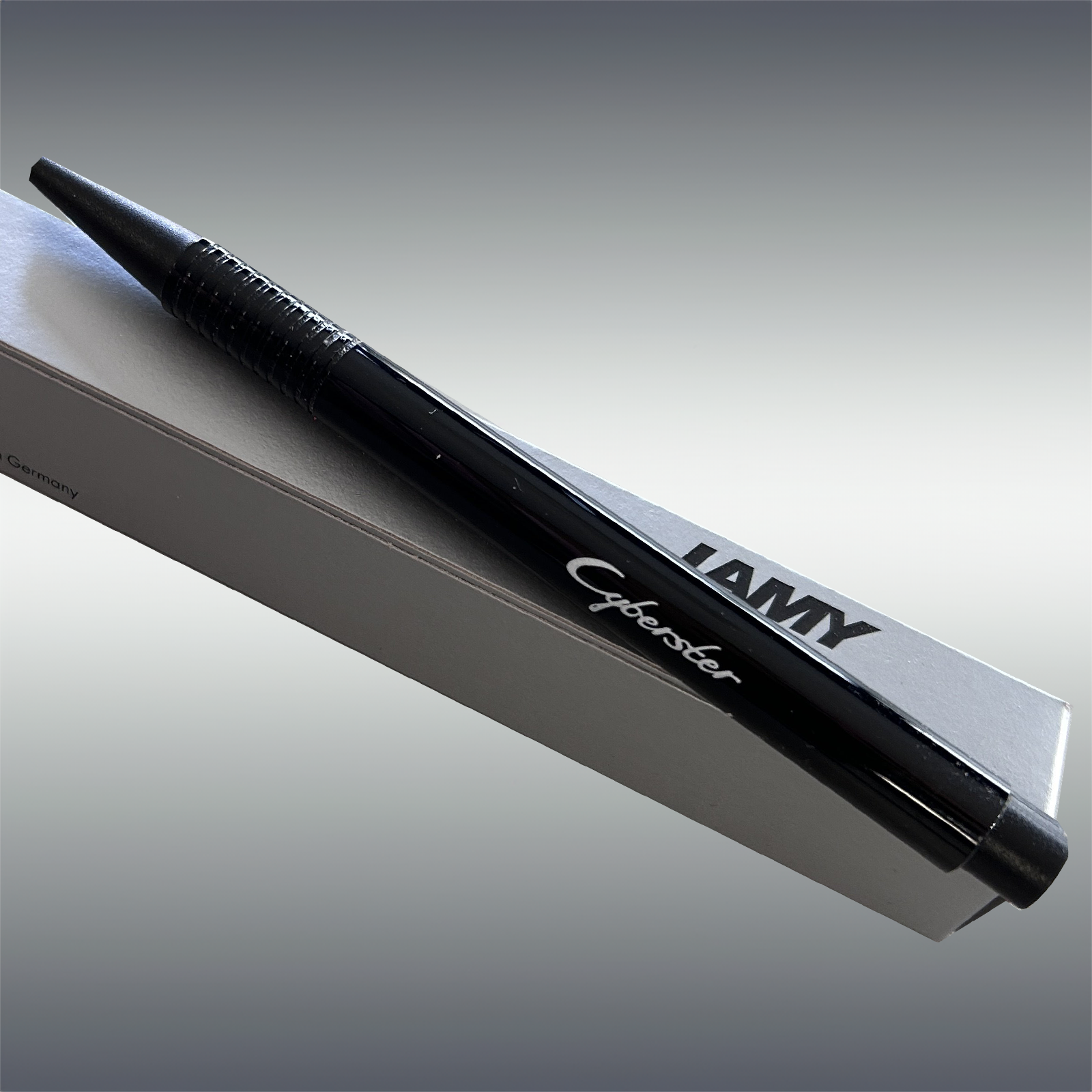 Cyberster_Lamy2